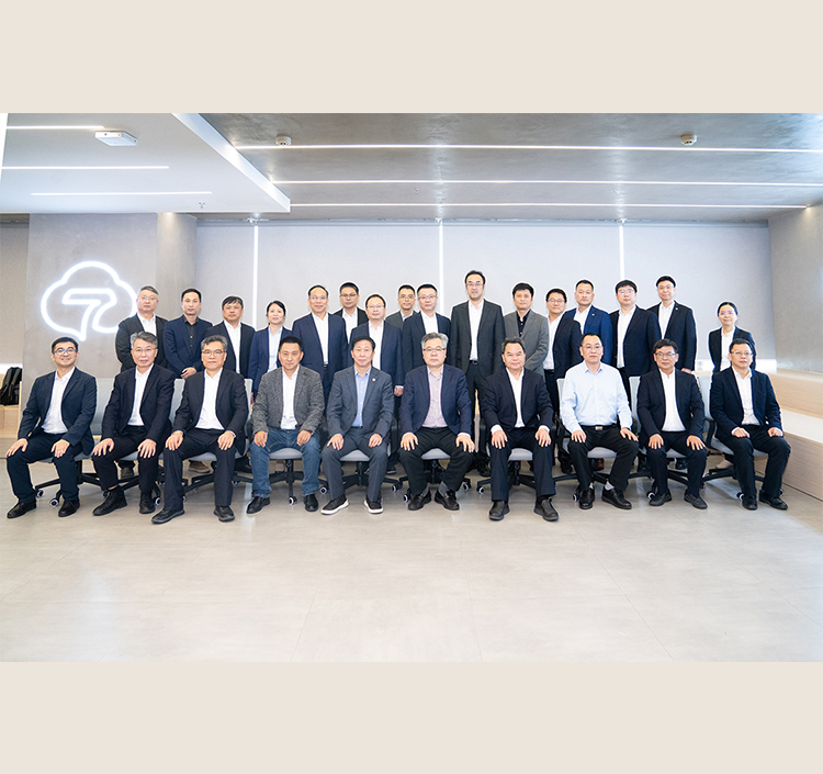 广西高端工程装备实验室学术委员会第一次聚会圆满举行
